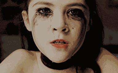 艾森丝essence香蕉粉饼控油定妆,控油最强的定妆粉饼