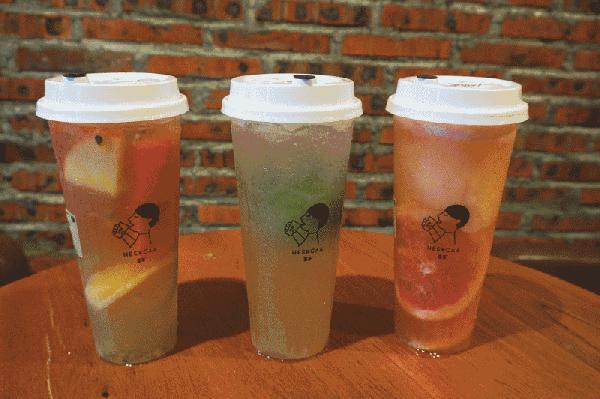 喜茶一点点等网红奶茶大揭秘,喜茶和一点点奶茶分量对比