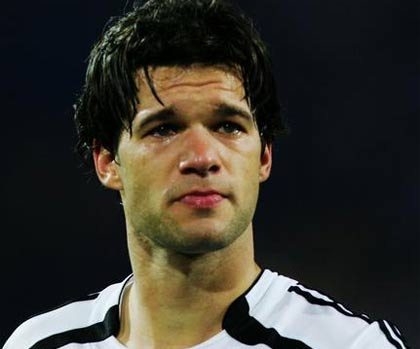 足坛80后,足球80后谢幕再见青春