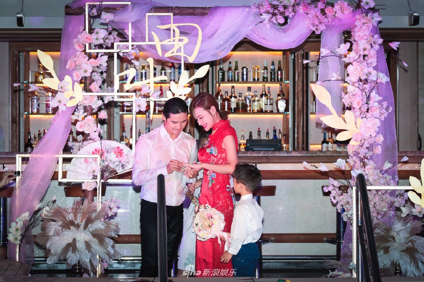 有关田亮叶一茜结婚十周年的报道,田亮叶一茜结婚十周年发文