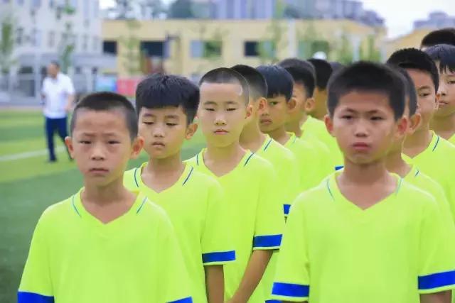 百队杯40届,参加北京百队杯足球比赛