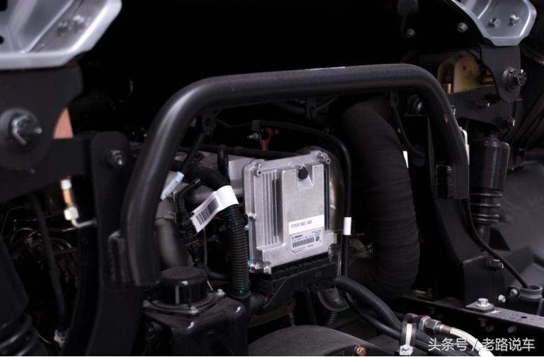 格尔发天然气用的什么发动机,格尔发纳威司达