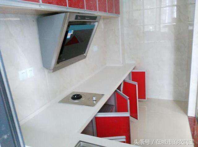 装修马桶没有靠墙,卫生间墙挡不住马桶