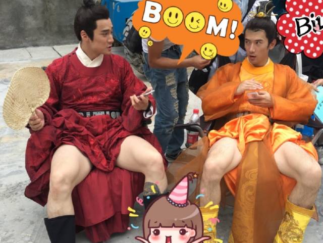 连体裤怎么上厕所才正确,穿连体裤怎么快速上厕所