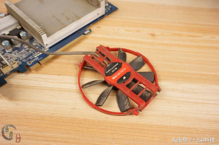 显卡灰尘太多怎么处理,二手显卡啸叫处理方法