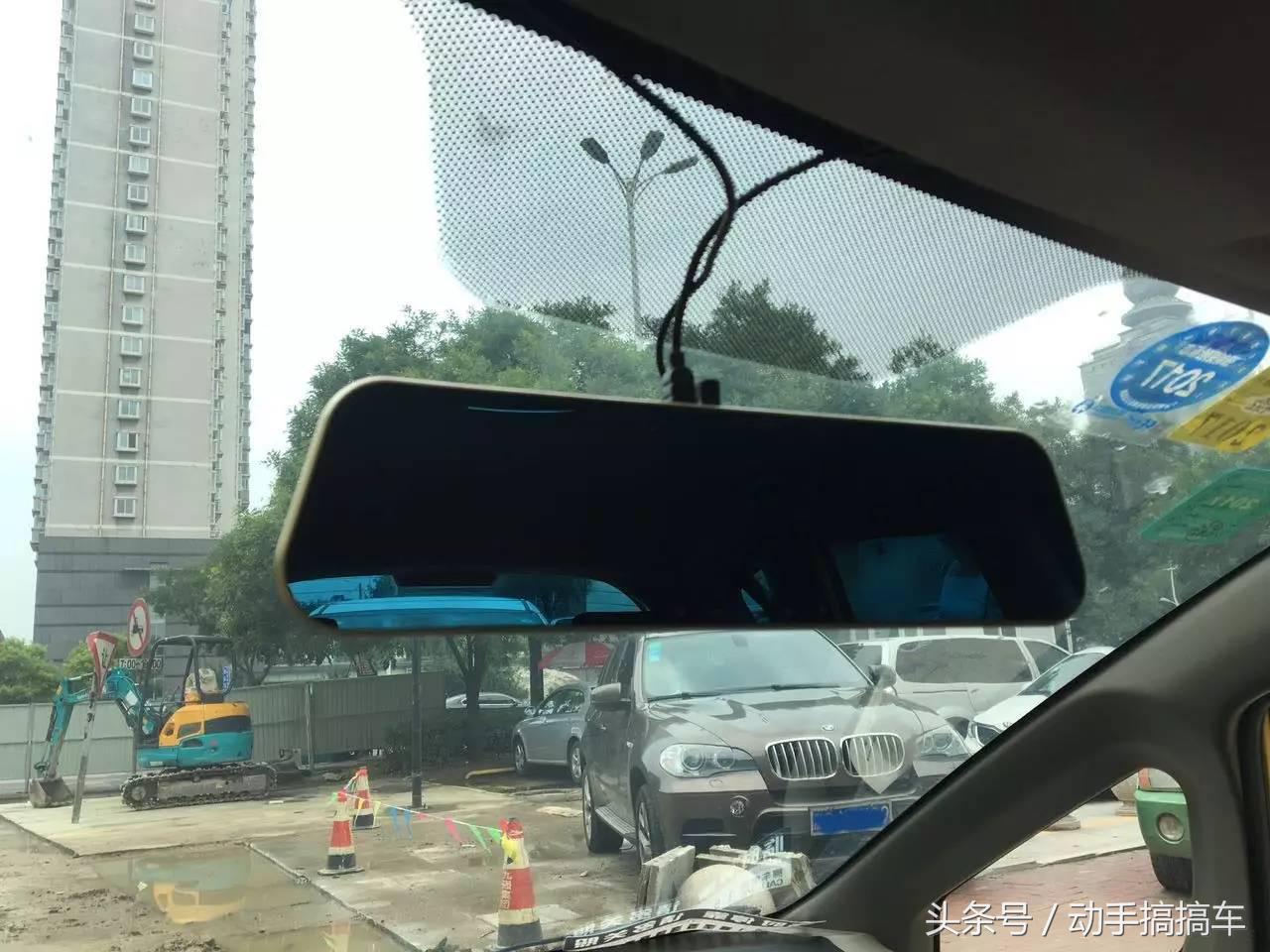 目前市场上最便宜的行车记录仪,行车记录仪京东上买靠谱吗