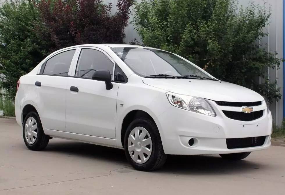 搬砖小伙想买二手车娶媳妇,门卫大叔给他推荐了这6款合资车