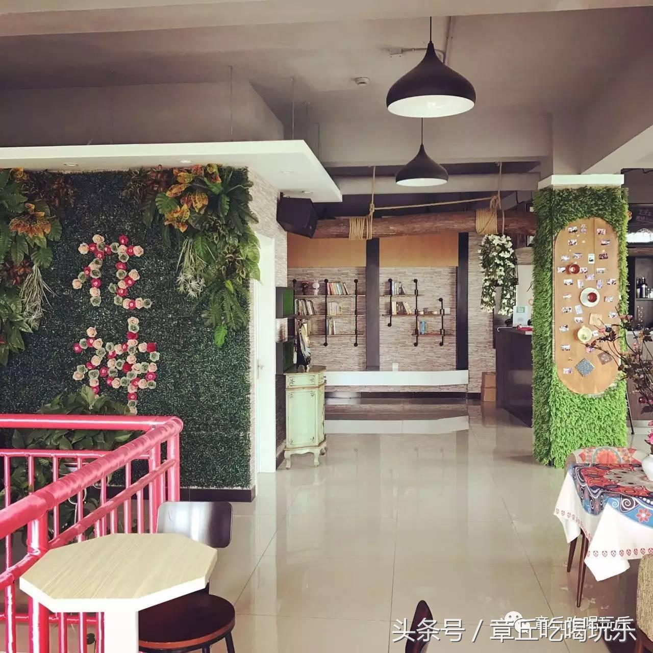 章丘高温天的终极必杀技！这家高颜值咖啡馆要被挤爆了！甩给你1块的果汁票子要不要！