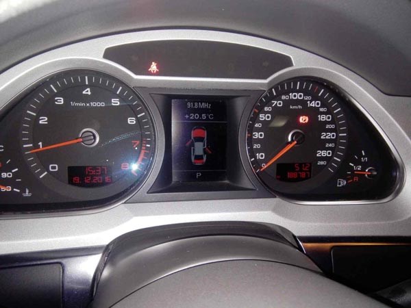 12万左右能买到哪年的奥迪a6,12万能买到哪年的a6