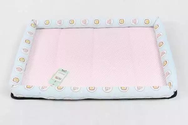 最好看的狗狗床,夏季狗专用床