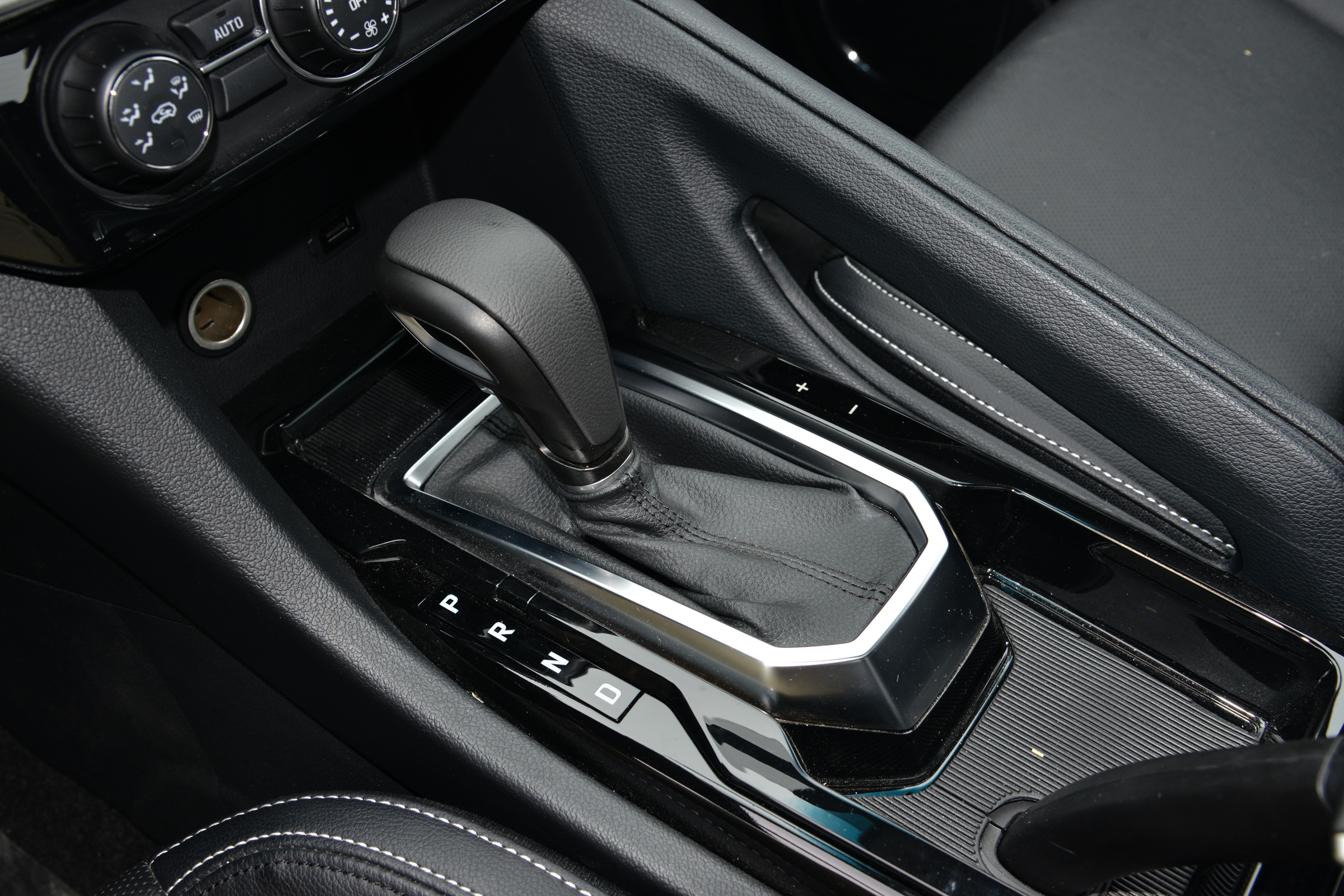 驭胜S350评测,驭胜s350口碑怎么样