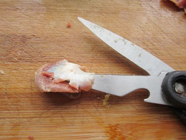 怎样去除鸡胗的腥味,鸡胗怎么去除它的腥臭味