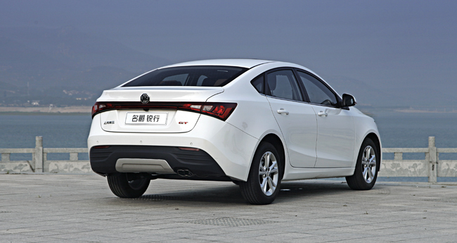 智趣省乐超级实用——试驾2016款MGGT名爵锐行