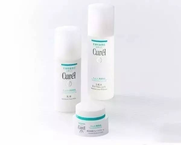 夏天用什么样的水乳啊,夏天要用水乳精华吗