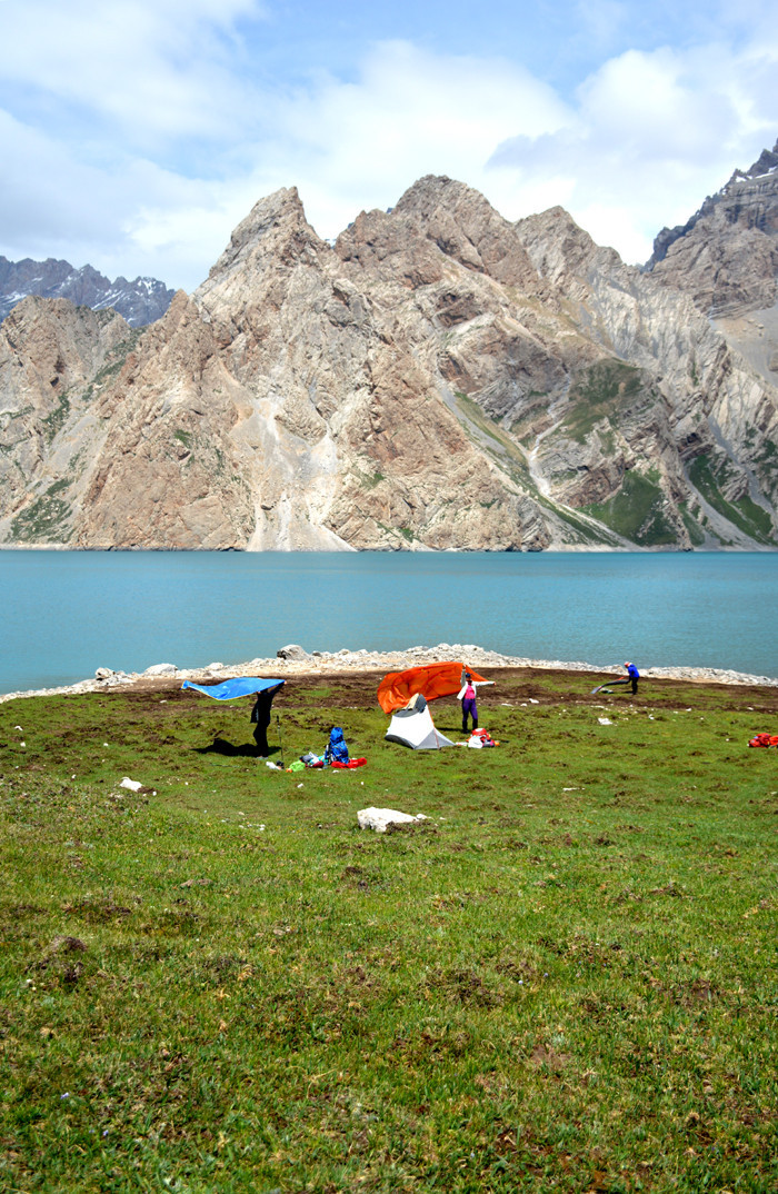 行者无疆-6月乌孙，漂洋过海为圣湖，翻山越岭因初心