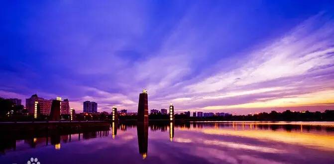 你好，我叫佛山，这是我的新名片！