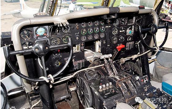 变异变形飞机,变异飞机鹦鹉