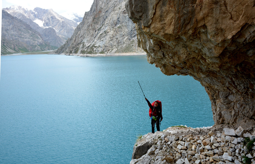 行者无疆-6月乌孙，漂洋过海为圣湖，翻山越岭因初心