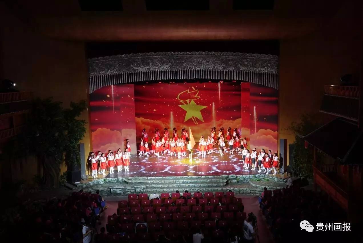 贵州贵阳学校文艺节演出,贵州乡村学校少年宫文艺汇演