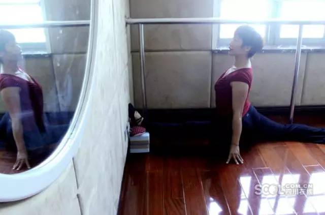 镜界丨成都探戈第一人，37岁起舞人生！