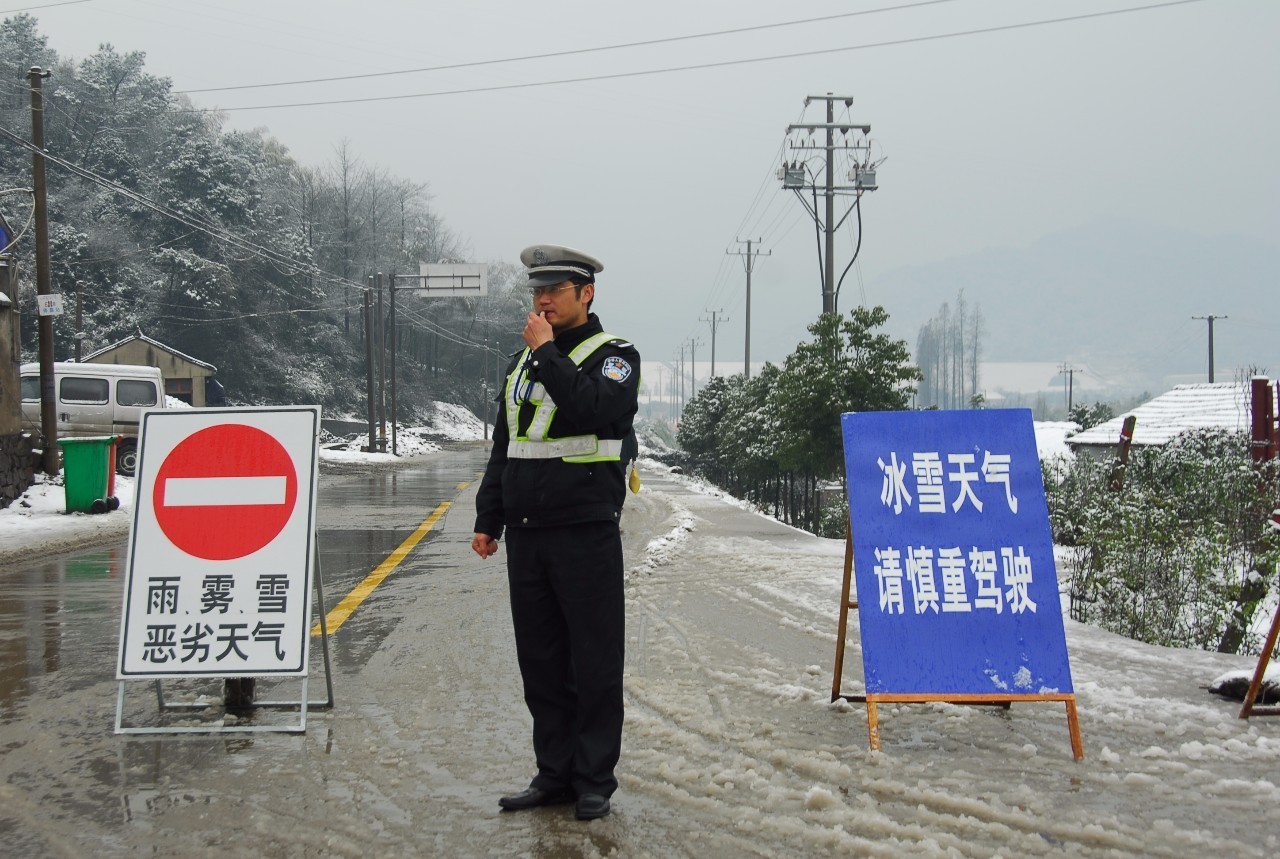 关键时刻——摩行意外发生时的自救举措