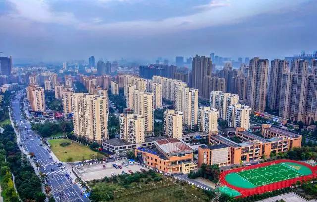 国家青少年特色足球学校,全国首批青少年足球特色学校