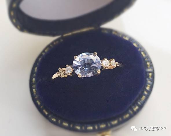 高圆圆同款婚戒一个多重,高圆圆直播带货手戴婚戒状态佳