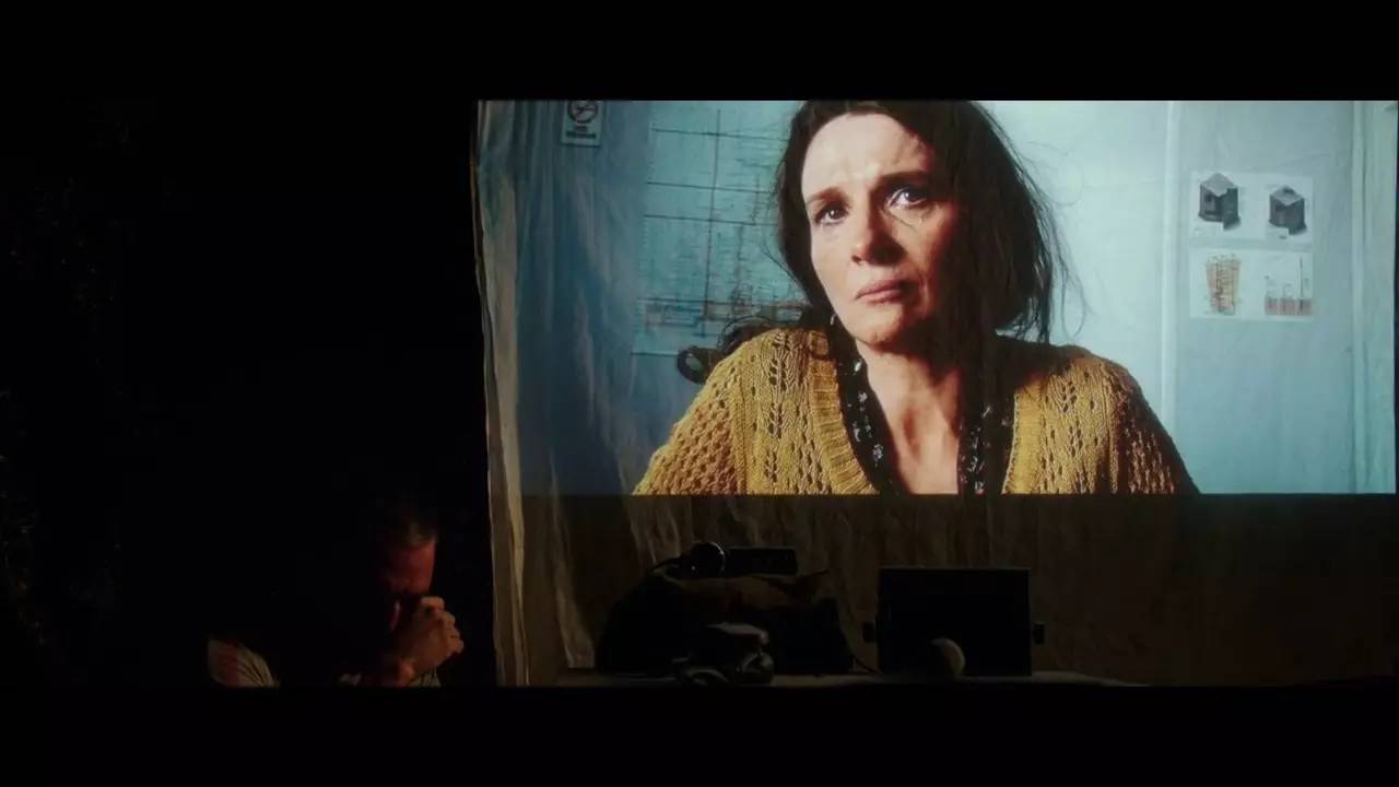 佳片|地下700米他们用69天战胜了死神33次