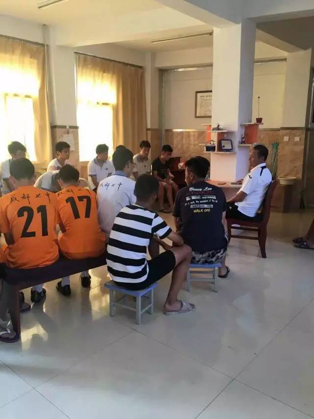 这个暑假，七中在绿茵场上没闲着！