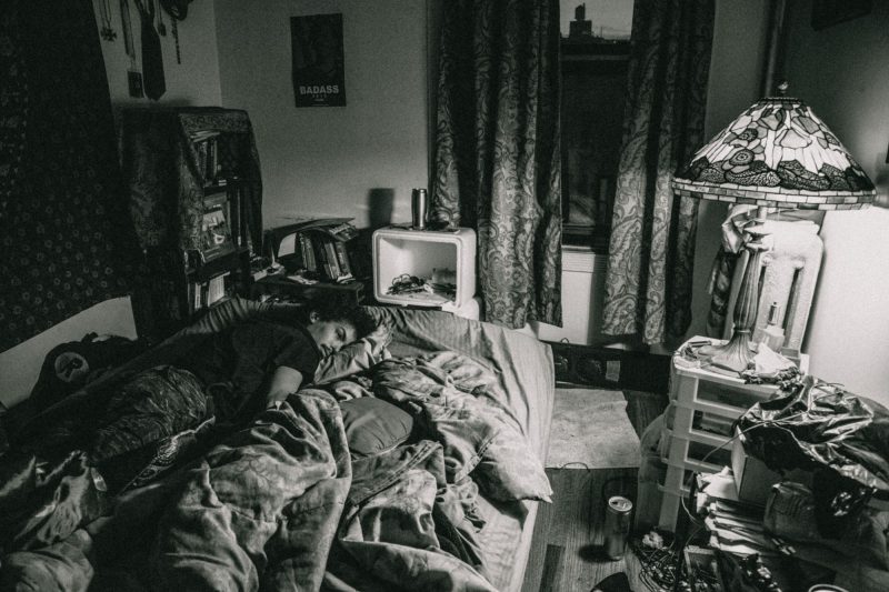 PANTONE改走时尚文青怎么了？原来他和他们都合作过