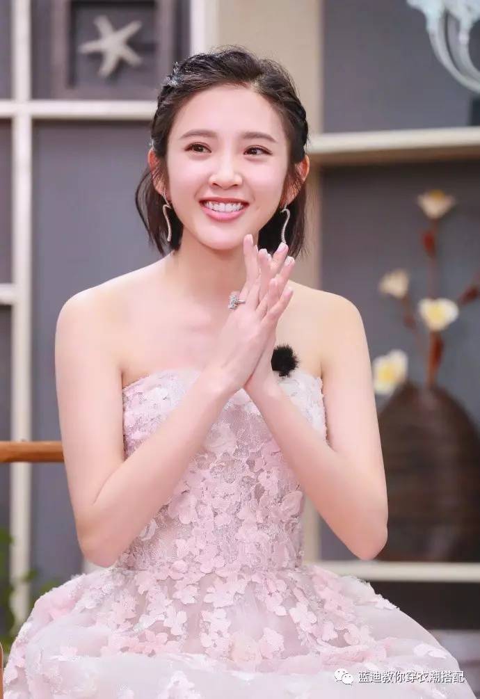 蔡依林唐艺昕图片,明星演唱会蔡依林完整版