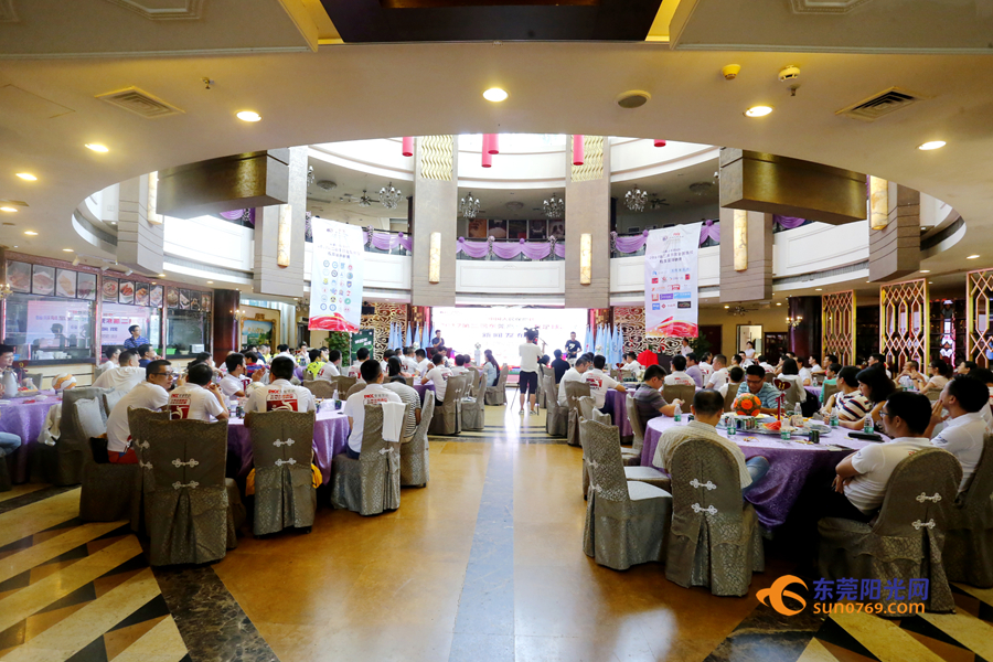 东莞高校杯足球联赛,以球会友搭建友谊之桥