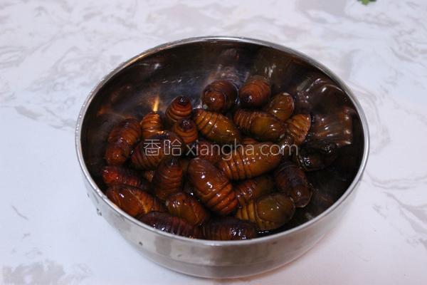 干煸蚕蛹香辣酥,干煸蚕蛹的正确方法