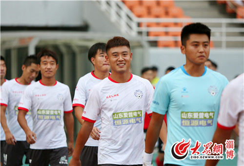 三战全胜小组第一出线,三战零进球失7球