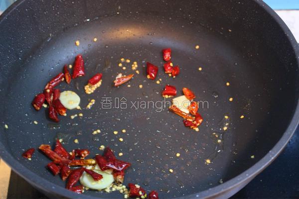 干煸蚕蛹香辣酥,干煸蚕蛹的正确方法