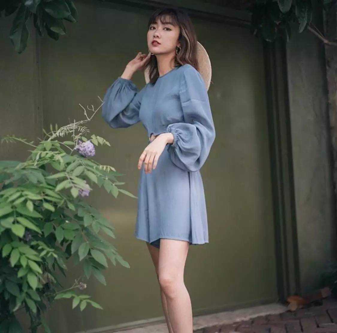 结婚人专门穿的连衣裙最新款,高端时髦连衣裙20来岁参加婚礼穿