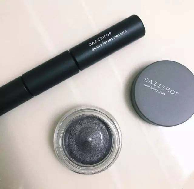 日本妹子的口红,日本女生的唇膏