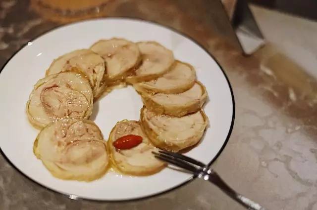 明明可以靠颜值偏偏选择靠实力,明明可以靠颜值可他偏要靠才华