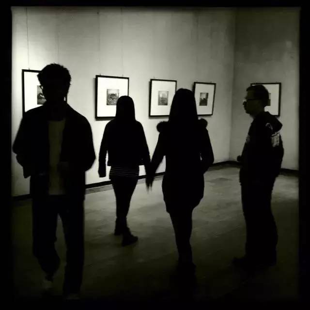 1分钟轻松搞定8个手机摄影技巧,想学一点入门的手机摄影技巧