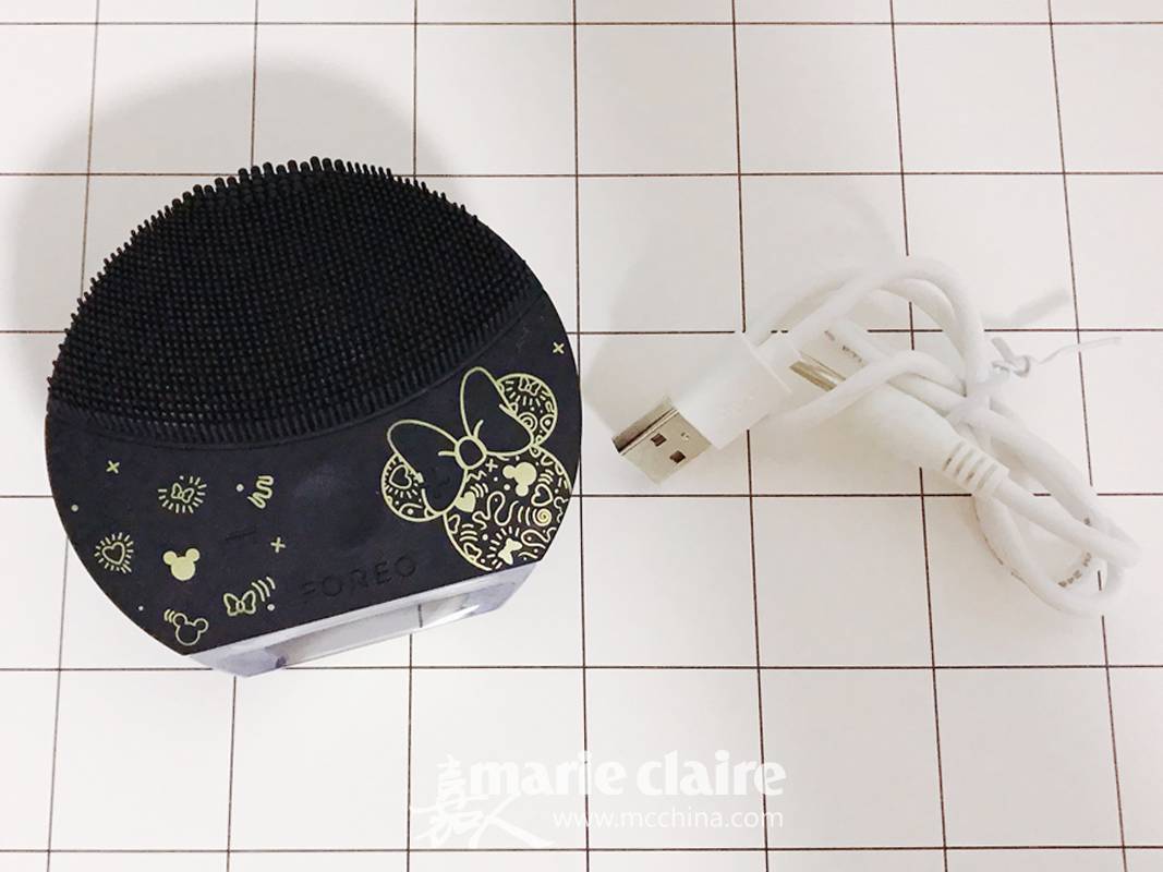 梳妆台要插电吗,梳妆台需要插电吗