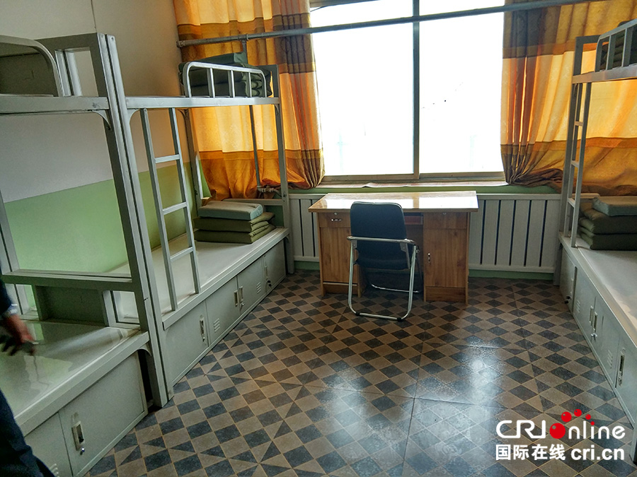 唐古拉山口卫士,唐古拉山口的天路卫士