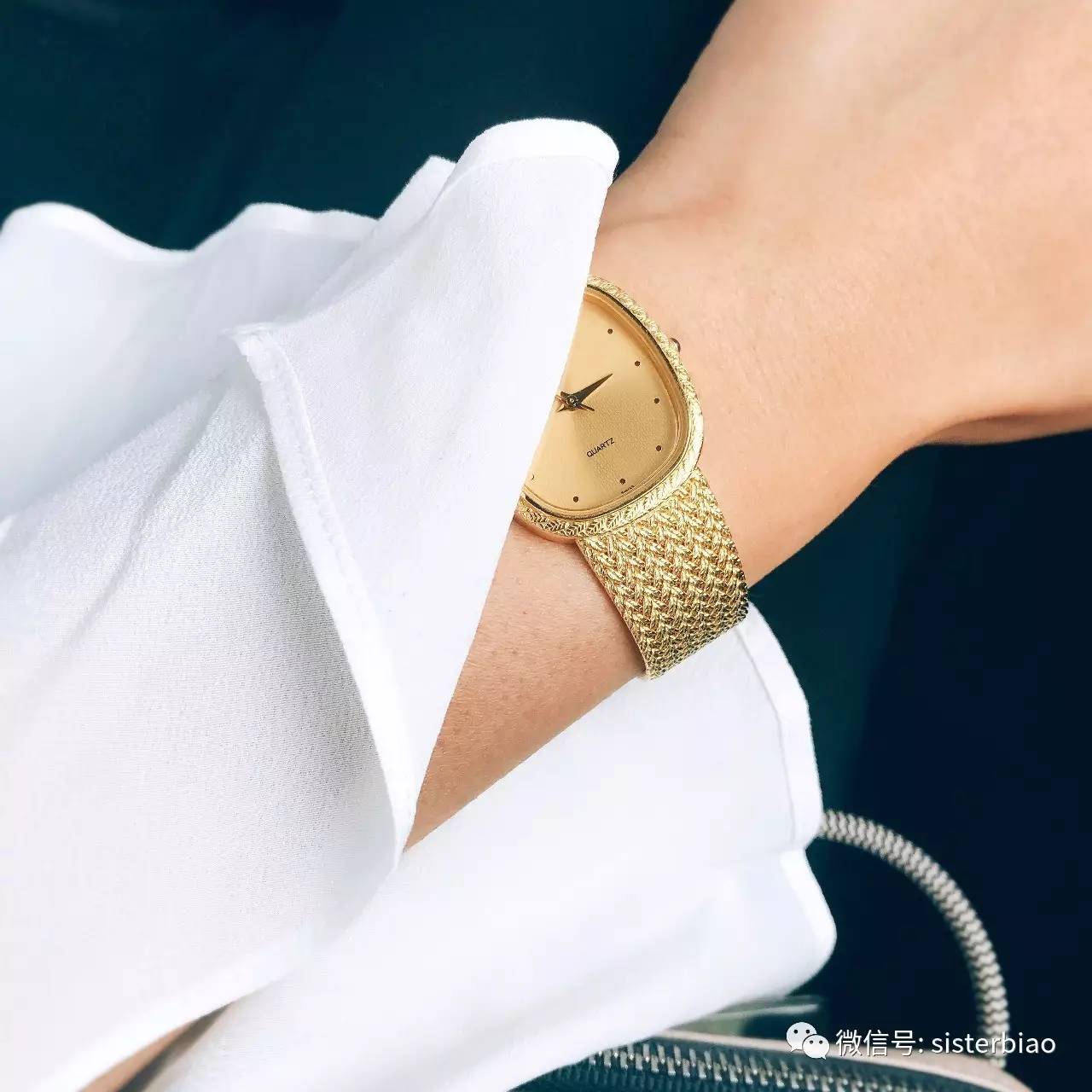 看到了大家挥舞的想要花钱的双手