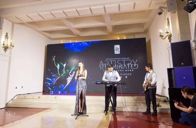 「关注」当国窖1573遇到宾利、劳斯莱斯，会擦出怎样的火花