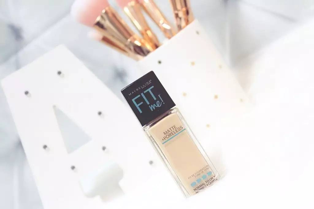 平价又好用的全套彩妆推荐,省钱又好用的平价彩妆推荐