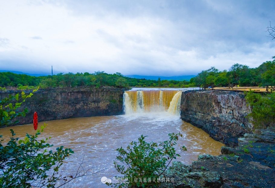 火山口探秘完整视频,镜泊湖火山口免费景点
