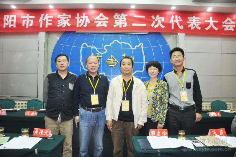 挥洒笔墨写过往,挥洒笔墨歌曲原唱