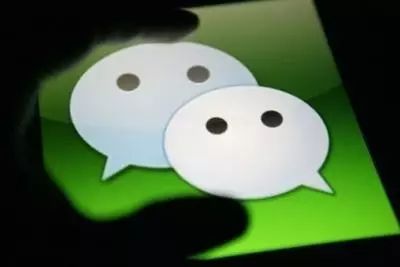 不小心打开微信闪退,手机微信连续发生闪退是怎么回事