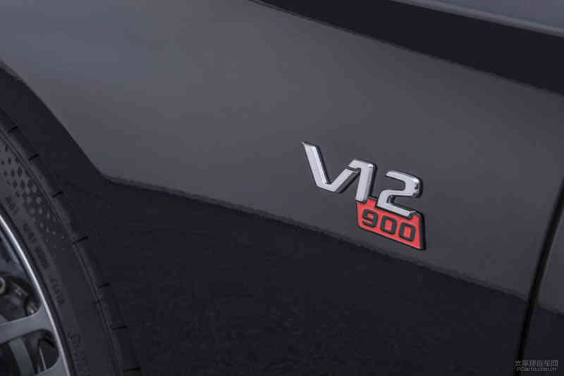 鍑棆streetscrambler900娴嬭瘎,宸村崥鏂痳ocket900鏁炵璺戣溅