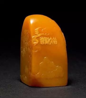 田黄石现在的价位是多少钱一克,田黄石是杂项吗