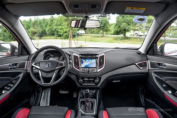 捷达va3和长安逸动哪个质量好,长安逸动质量如何